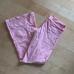 Lululemon yoga pants